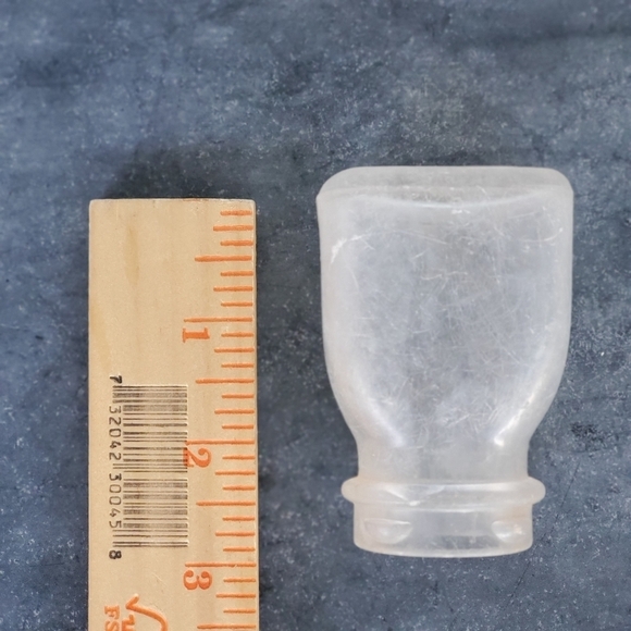 2 Piece Vintage Bottle Bundle - Picture 10 of 11